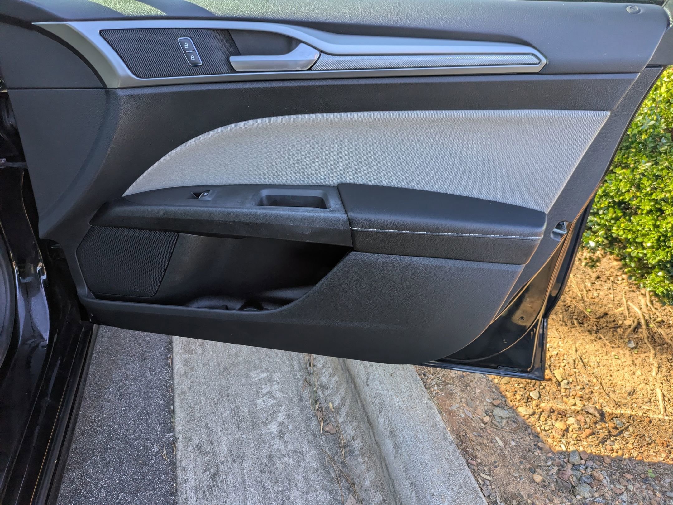 Certified 2019 Ford Fusion S image 31