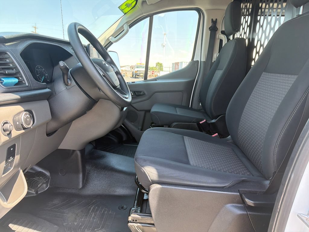 Certified 2025 Ford Transit 250 Low Roof w/ Exterior Upgrade Package RWD image 17