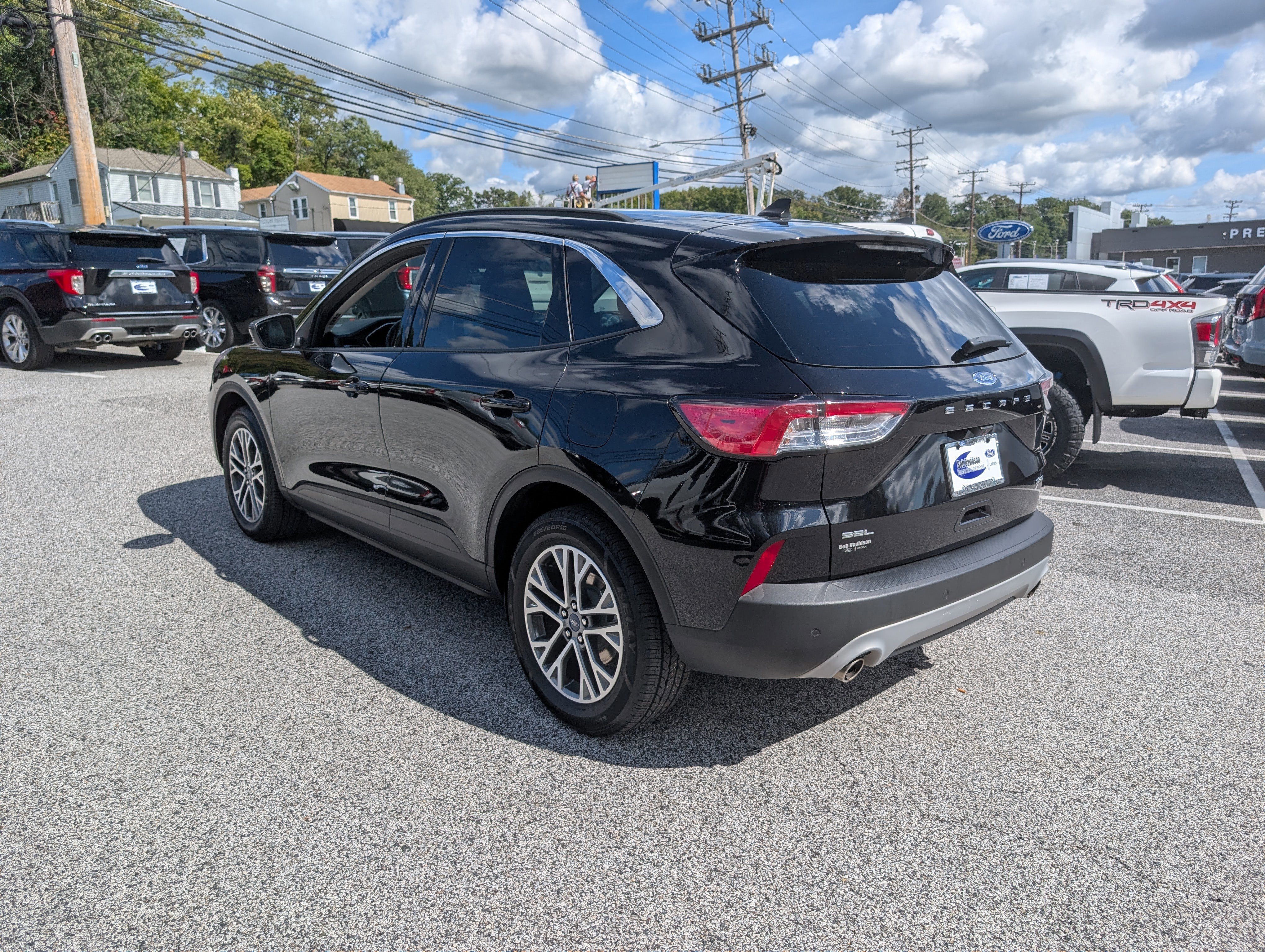 Certified 2022 Ford Escape SEL image 5