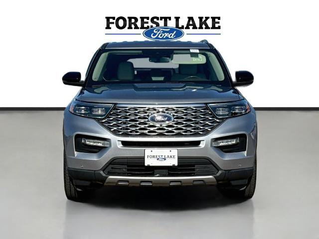 Certified 2022 Ford Explorer Platinum w/ Equipment Group 601A AWD/4WD image 2