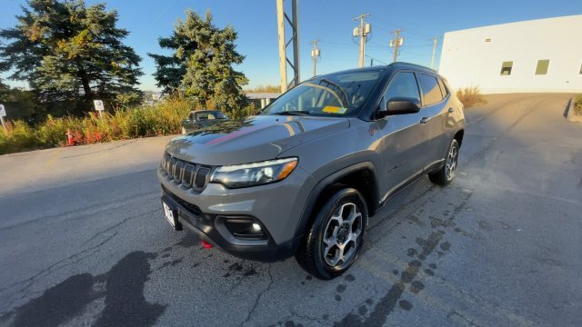 Used 2022 Jeep Compass Trailhawk w/ Trailhawk Elite Group AWD/4WD image 5
