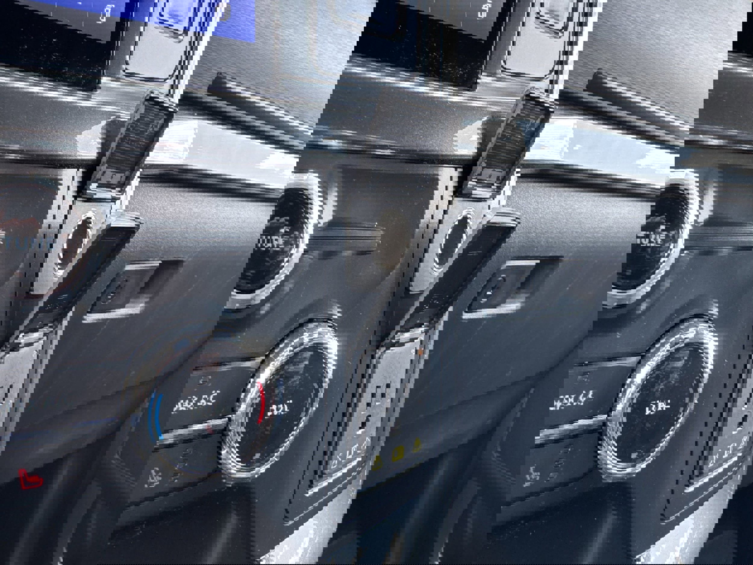 Certified 2022 Ford F150 XLT w/ Equipment Group 302A High image 28