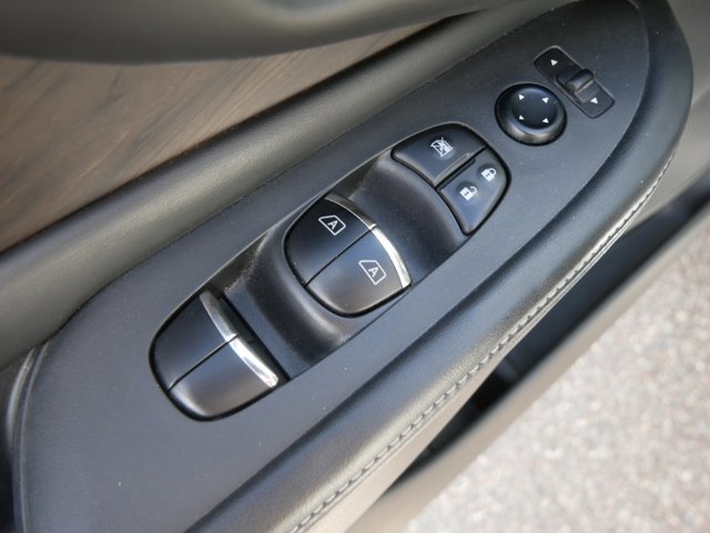 Used 2020 Nissan Murano Platinum AWD/4WD image 15