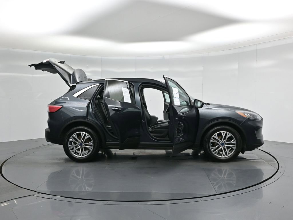 Certified 2022 Ford Escape SEL image 5