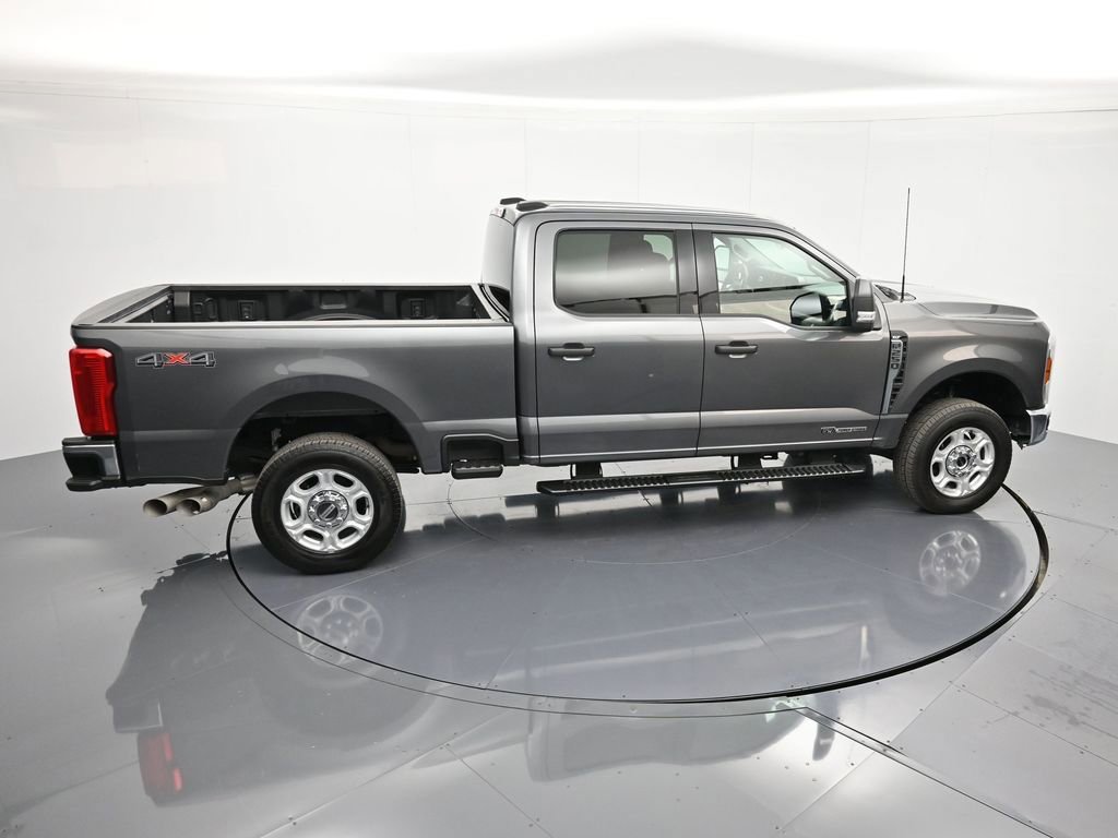 Certified 2025 Ford F250 XLT image 16