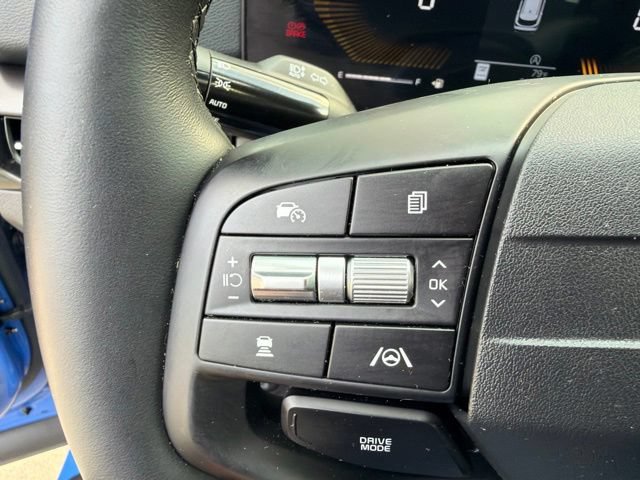 Used 2026 Kia Sportage EX w/ EX Panorama Roof Package FWD image 17