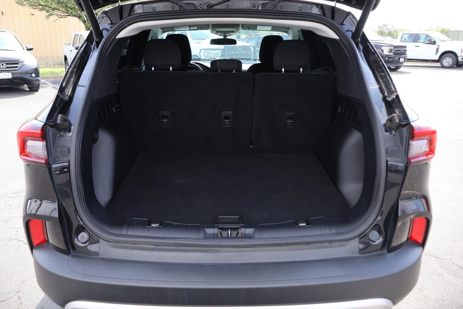 Certified 2023 Ford Escape Active image 16