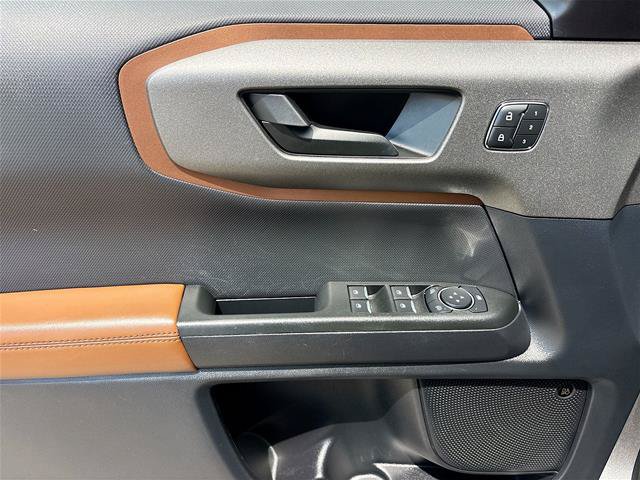 Certified 2025 Ford Bronco Sport Outer Banks w/ Outer Banks Tech Package+ AWD/4WD image 19