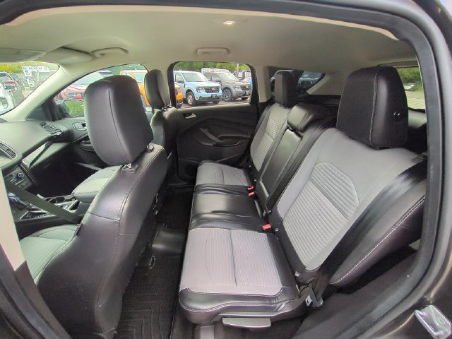 Certified 2019 Ford Escape SE AWD/4WD image 28