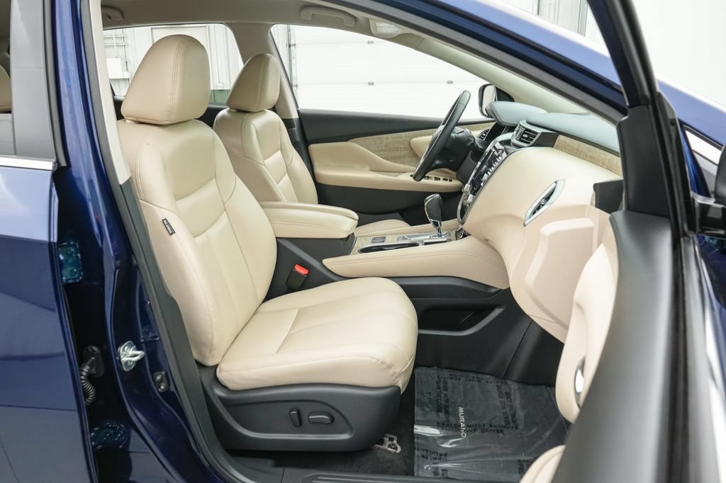 Used 2023 Nissan Murano SV AWD/4WD image 20