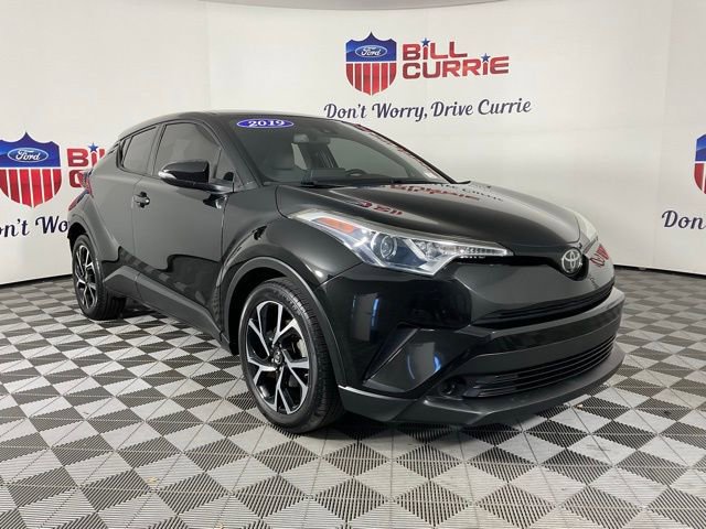 Used 2019 Toyota C-HR XLE image 7