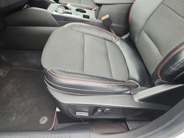 Certified 2023 Ford Escape ST-Line w/ Tech Pack #1 image 23