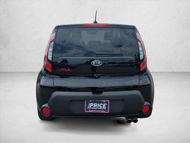 Used 2018 Kia Soul ! FWD image 7