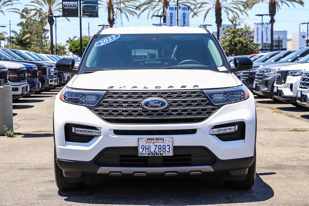 Certified 2023 Ford Explorer XLT w/ Equipment Group 202A RWD image 2