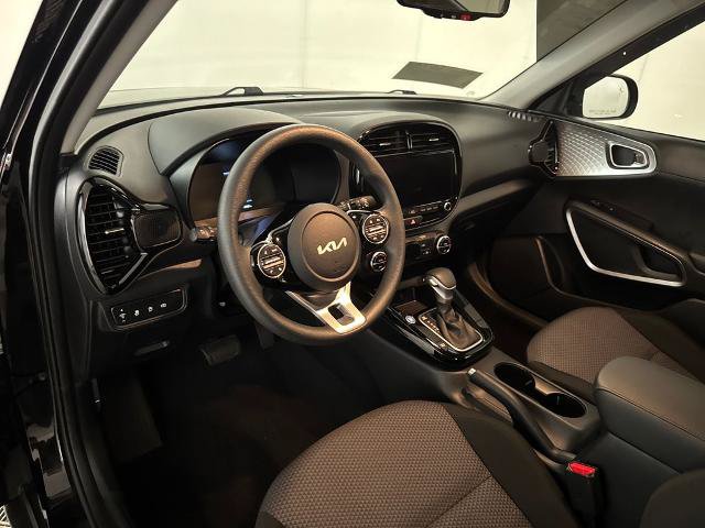 Used 2024 Kia Soul S FWD image 6