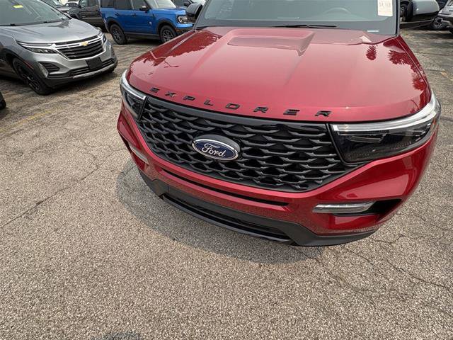 Certified 2023 Ford Explorer ST-Line AWD/4WD image 14