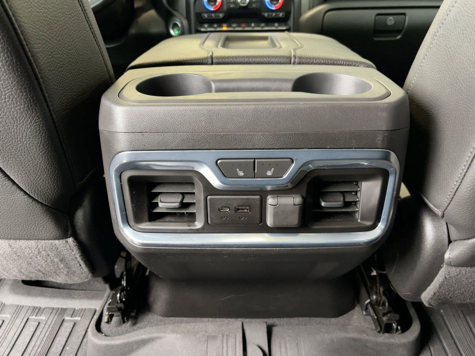 Used 2020 GMC Sierra 2500 Denali w/ Denali Ultimate Package image 32