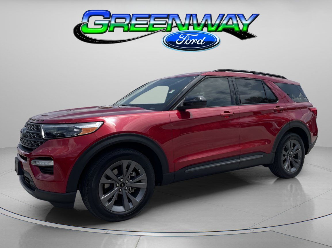 Certified 2024 Ford Explorer XLT w/ Equipment Group 202A
