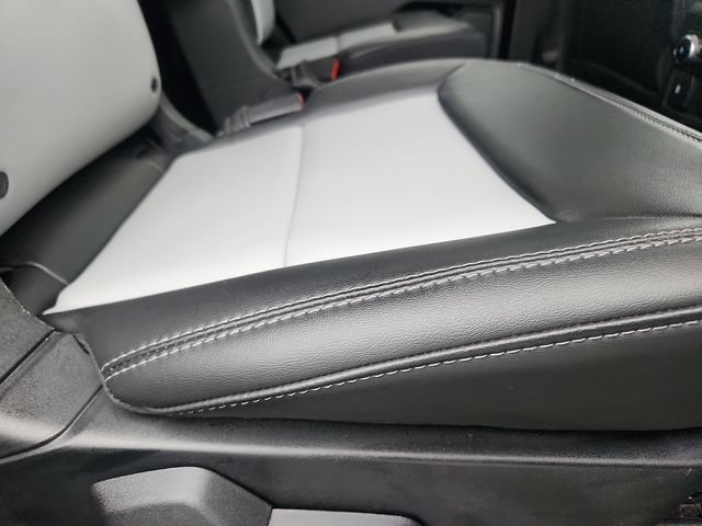 Certified 2023 Ford Explorer XLT w/ Equipment Group 202A AWD/4WD image 31