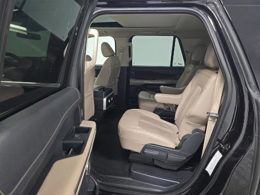 Certified 2024 Ford Expedition Max Limited image 7