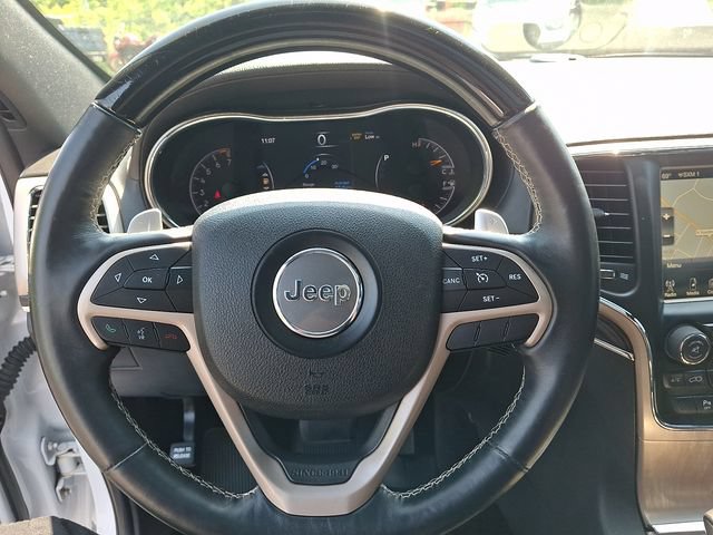 Used 2017 Jeep Grand Cherokee Overland AWD/4WD image 31