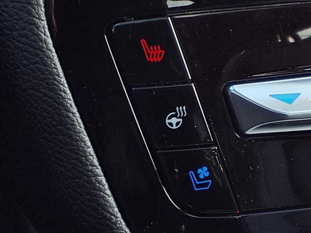 Certified 2023 Ford Explorer Limited w/ Limited Technology Package image 6