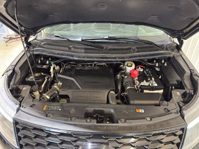 Certified 2018 Ford Explorer Sport w/ Equipment Group 401A AWD/4WD image 5