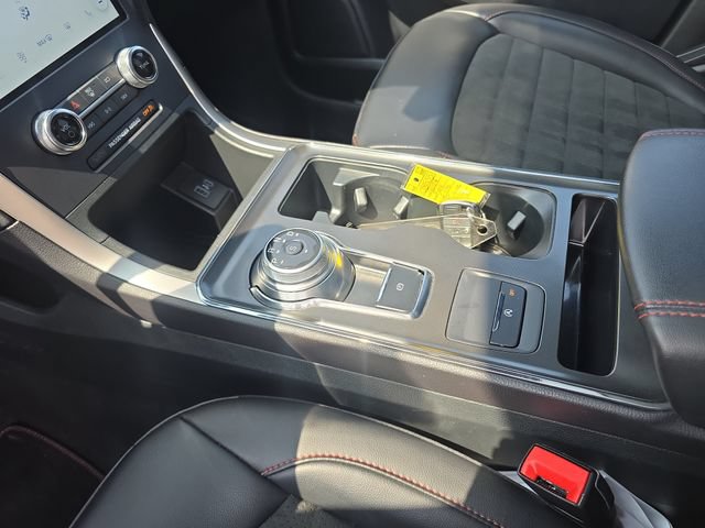 Certified 2024 Ford Edge ST-Line AWD/4WD image 26