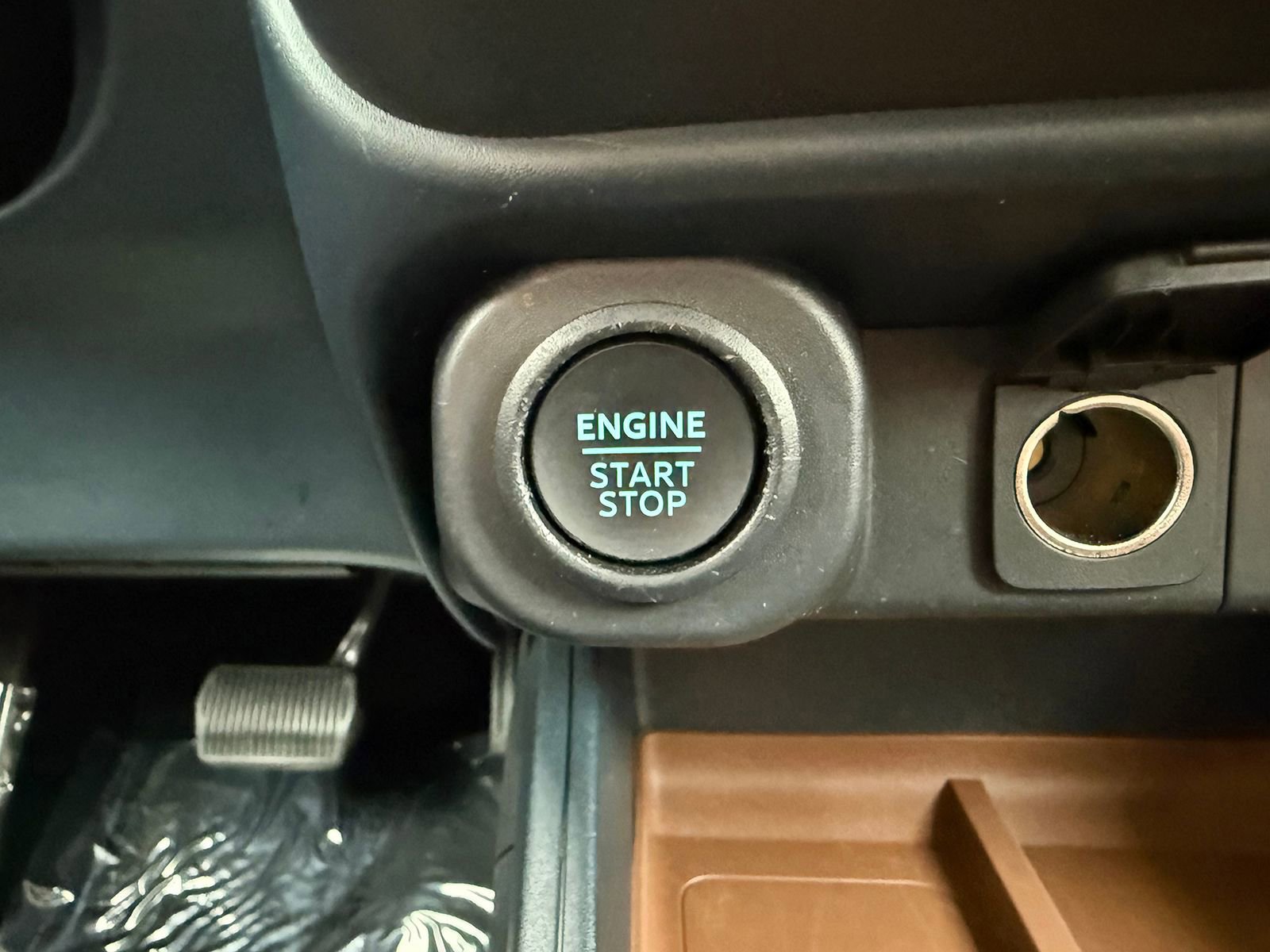 Certified 2022 Ford Maverick Lariat w/ Lariat Luxury Package image 29