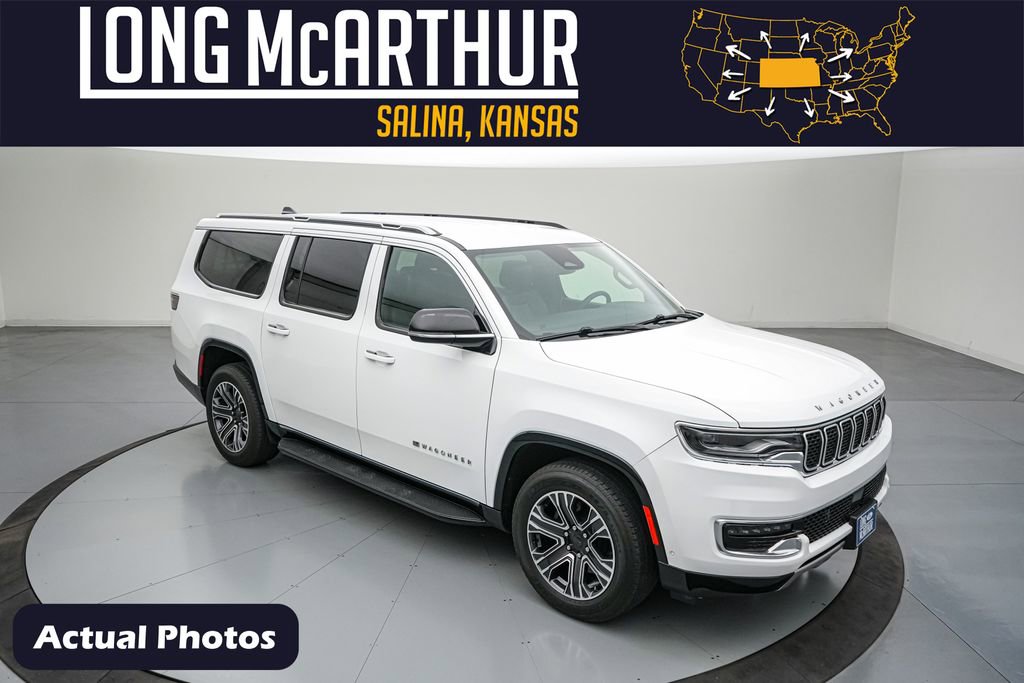 Used 2024 Jeep Wagoneer L Series II w/ Flexible Seating Group image 1