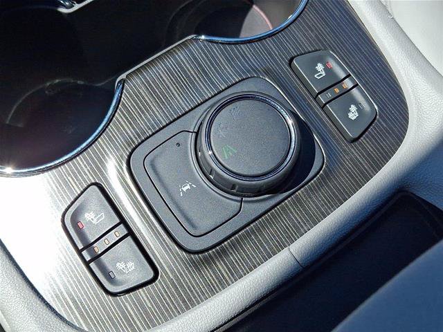Used 2021 GMC Acadia SLT FWD image 24