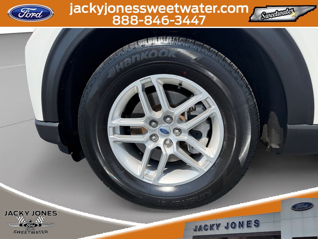 Certified 2025 Ford Explorer Active w/ Active Comfort Package RWD image 7