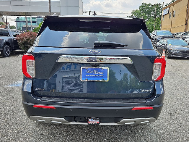Certified 2023 Ford Explorer XLT w/ Equipment Group 202A AWD/4WD image 23