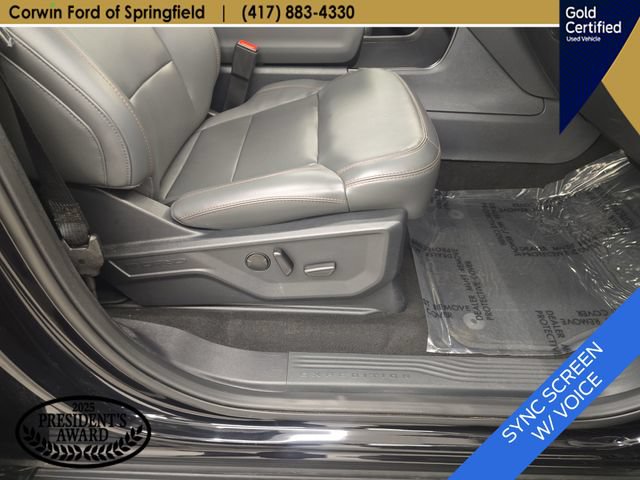 Certified 2025 Ford Expedition Active AWD/4WD image 11