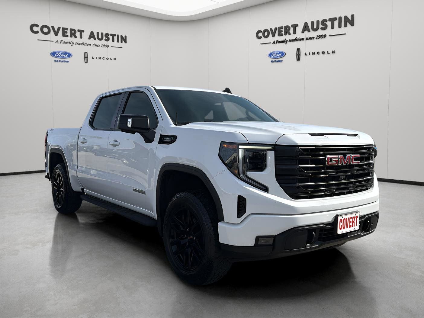 Used 2022 GMC Sierra 1500 Elevation w/ Elevation Premium Package image 7