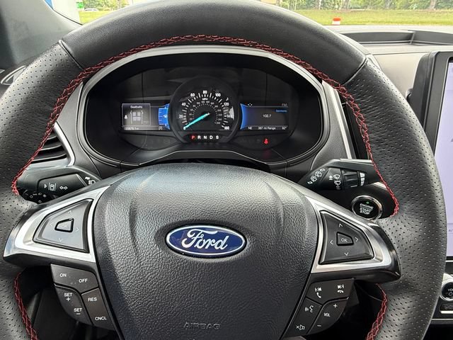 Certified 2024 Ford Edge ST-Line AWD/4WD image 19