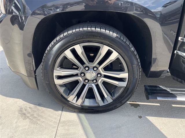 Used 2020 GMC Yukon Denali w/ Denali Premium Package AWD/4WD image 10