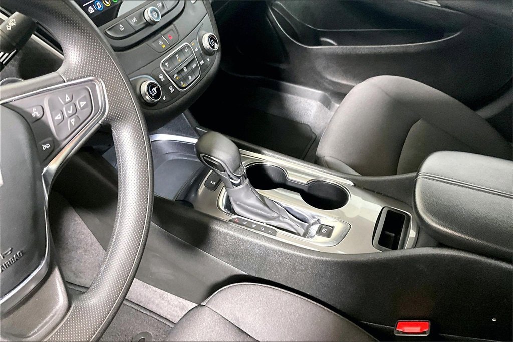Used 2024 Chevrolet Malibu LT image 13