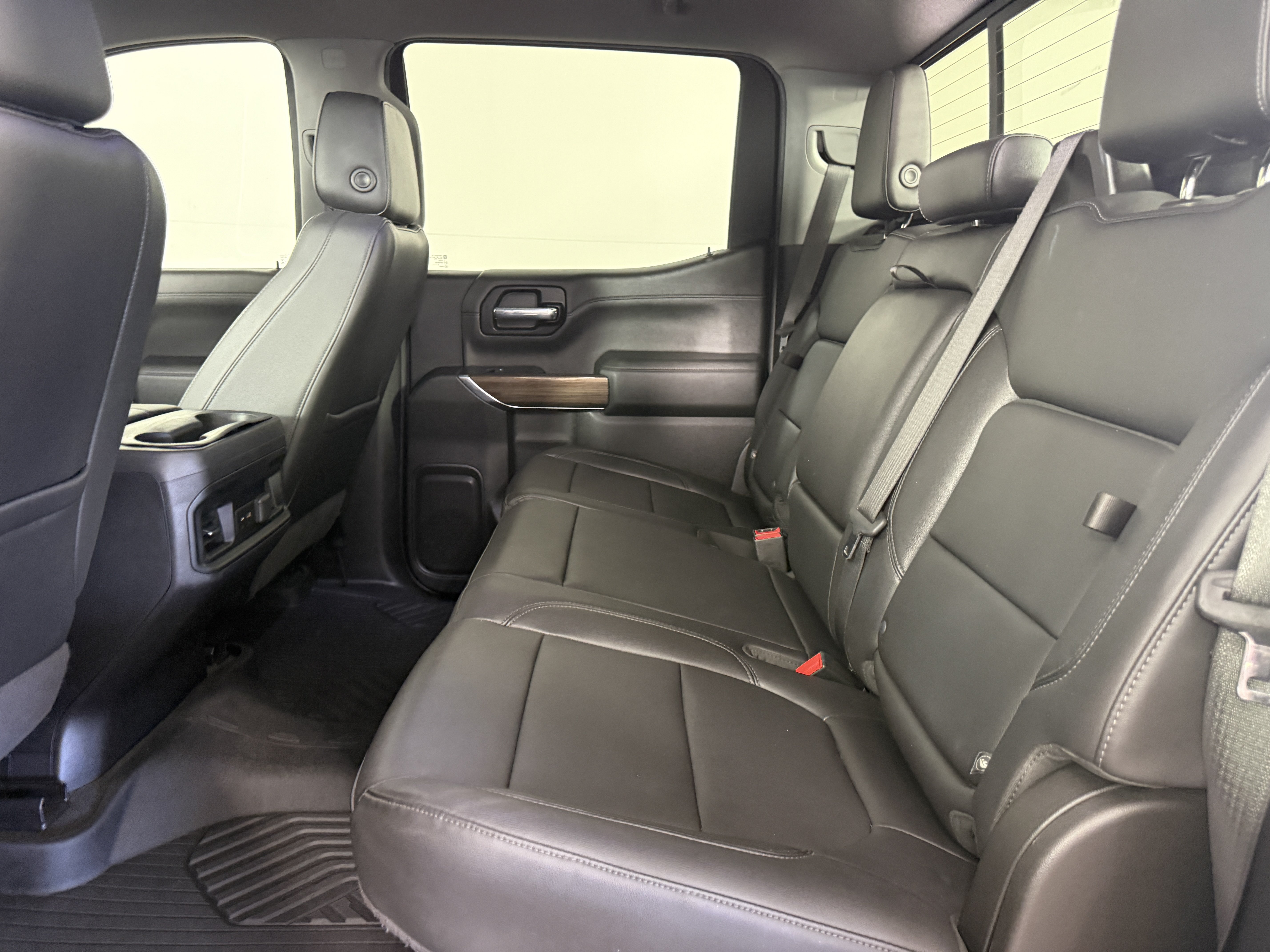 Used 2020 Chevrolet Silverado 1500 LT Trail Boss AWD/4WD image 13