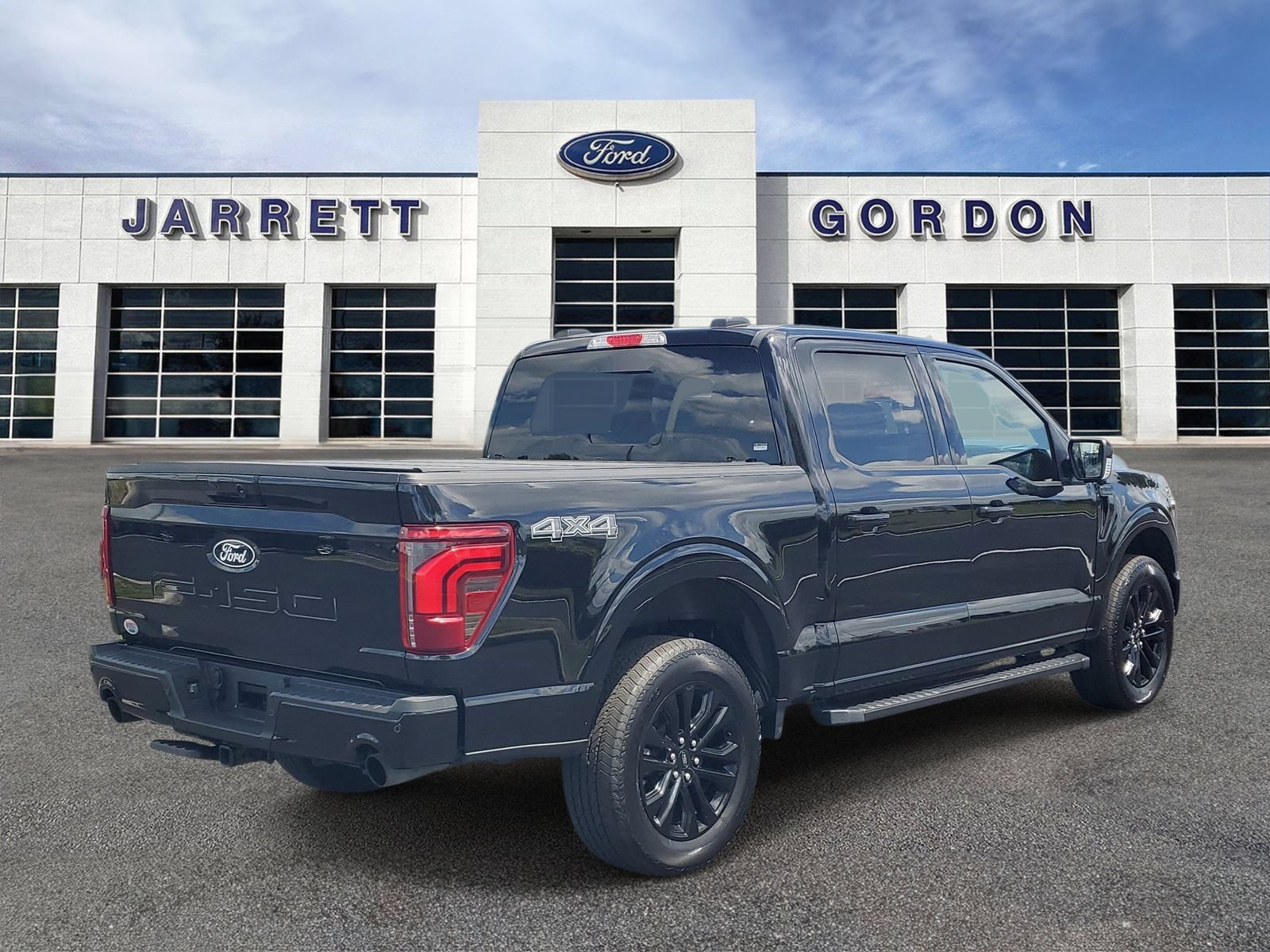 Certified 2025 Ford F150 Lariat w/ Equipment Group 501A Mid AWD/4WD image 4