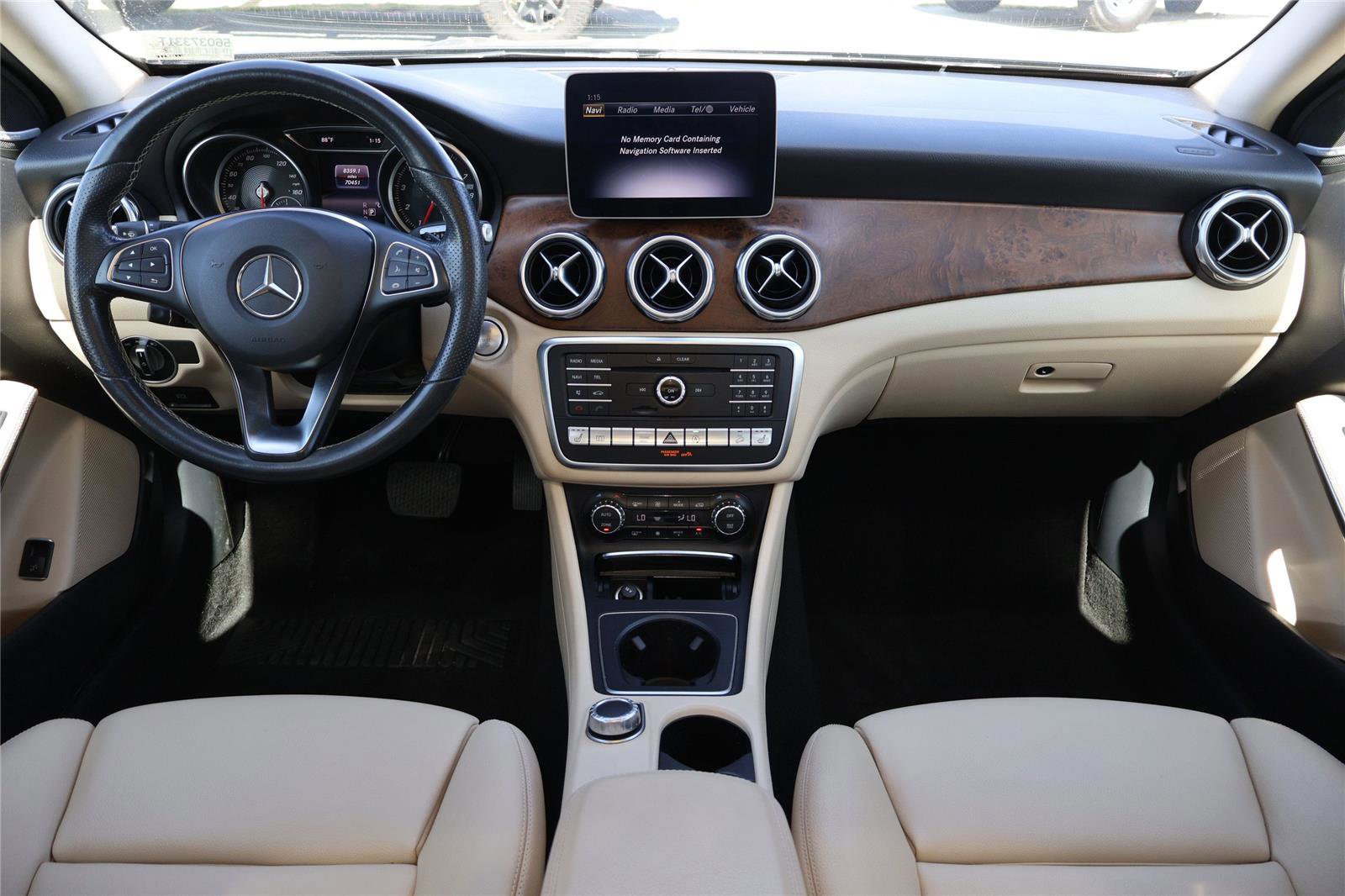 Used 2020 Mercedes-Benz GLA 250 4MATIC image 28