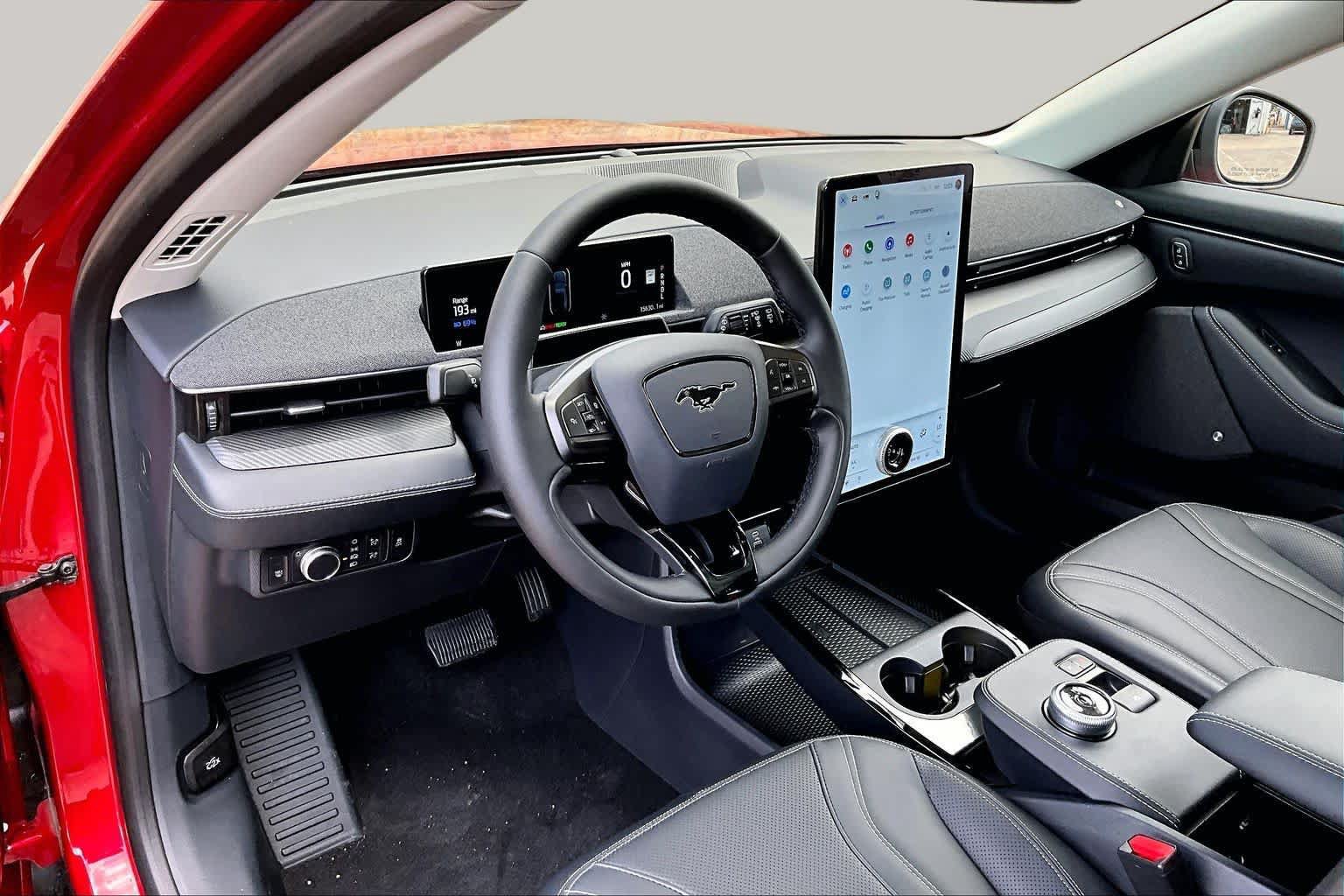 Certified 2021 Ford Mustang Mach-E Premium AWD/4WD image 17