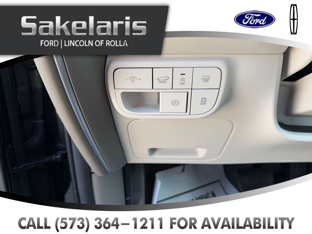 Used 2026 Hyundai Palisade SEL FWD image 14
