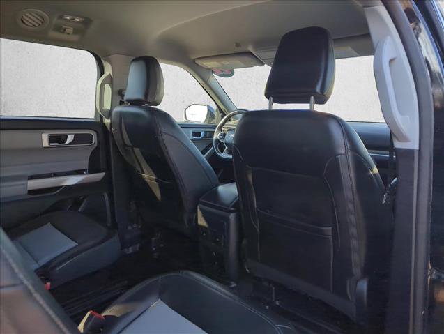 Certified 2022 Ford Explorer XLT w/ Equipment Group 202A AWD/4WD image 20