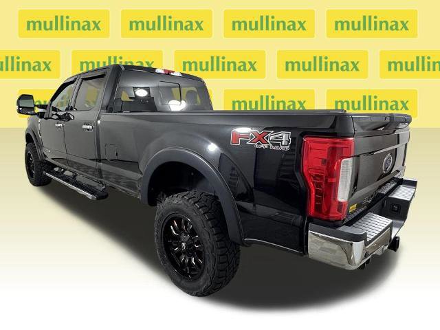 Certified 2017 Ford F350 Lariat w/ Chrome Package image 3