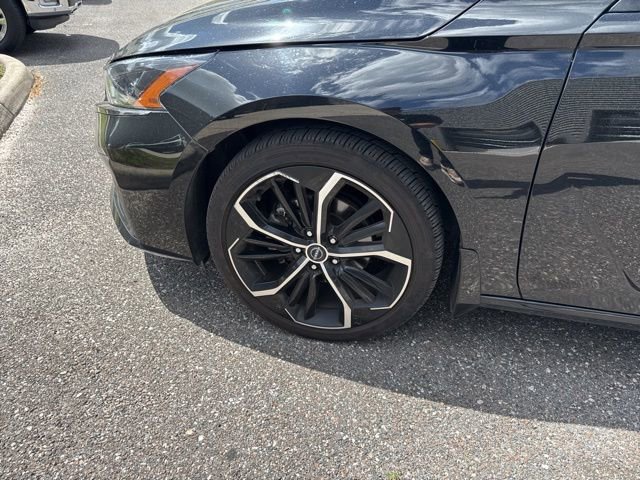 Used 2024 Nissan Altima 2.5 SR image 13