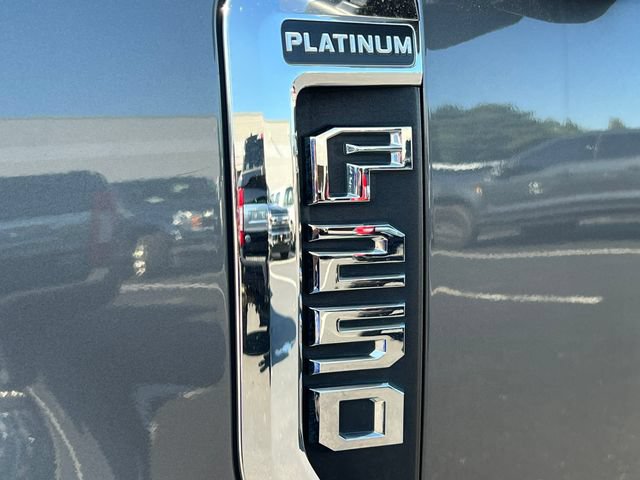 Certified 2022 Ford F250 Platinum w/ Snow Plow Prep Package AWD/4WD image 2