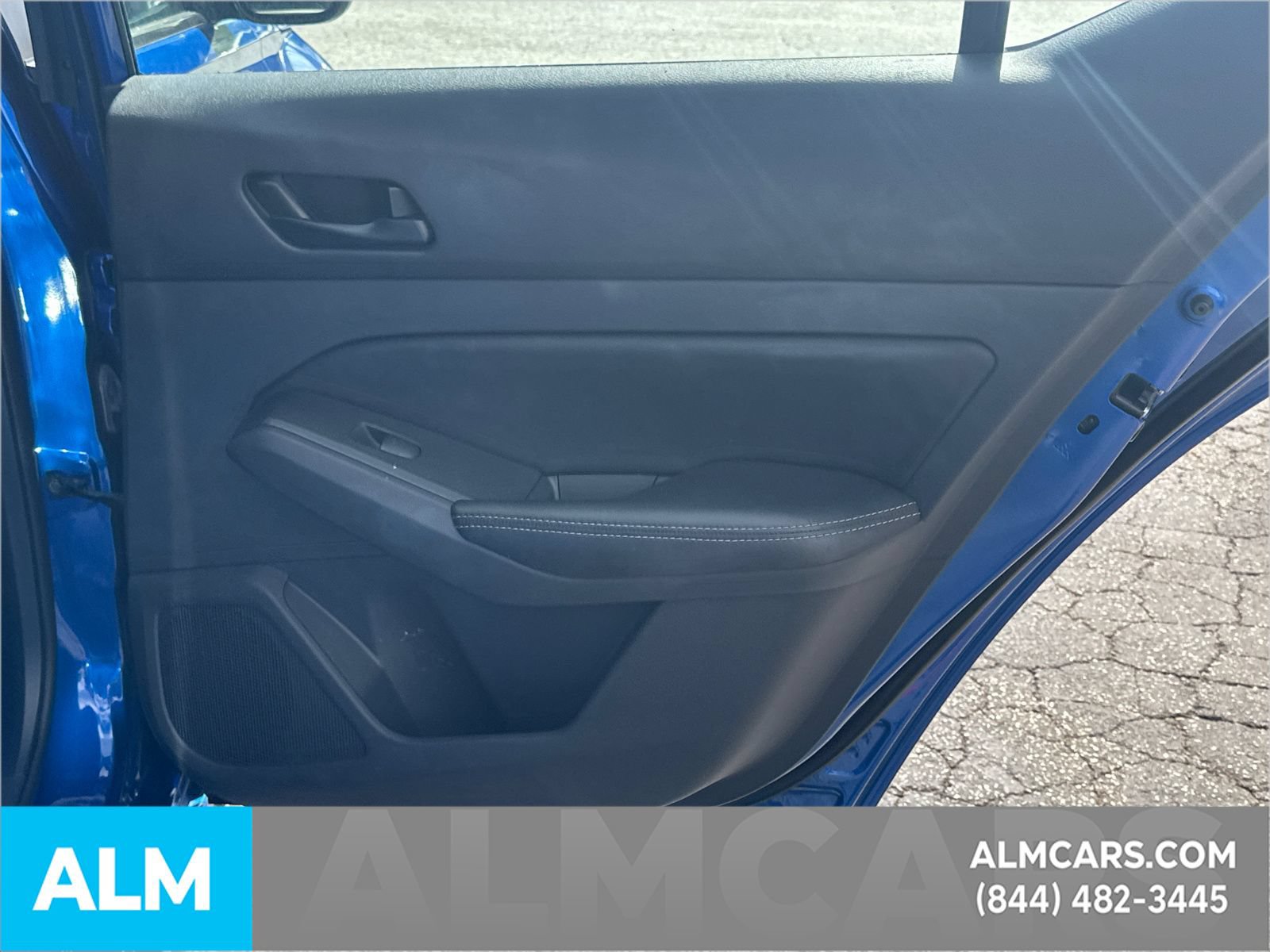 Used 2025 Nissan Altima 2.5 SV FWD image 31