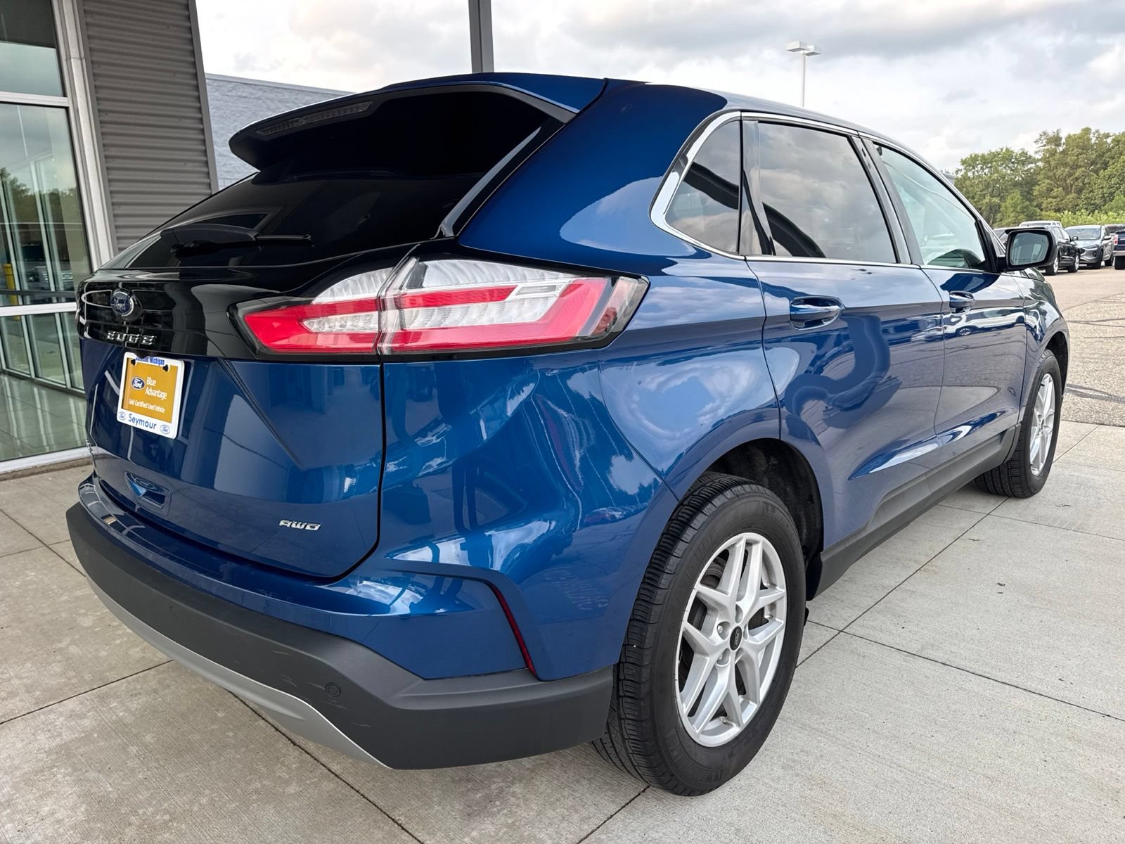 Certified 2024 Ford Edge SEL w/ Convenience Package AWD/4WD image 8