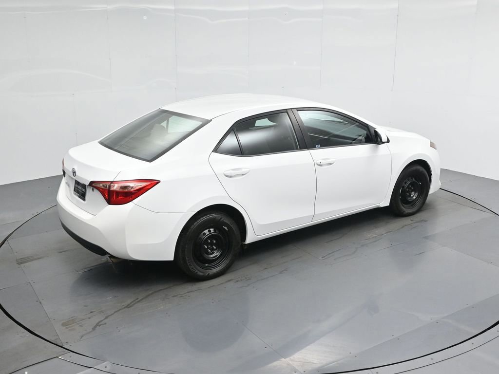 Used 2018 Toyota Corolla L image 13
